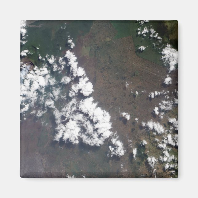 Imã Levantamento de plumas do vulcão Nyiragongo na RDC (Frente)