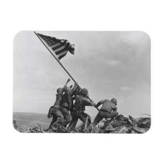 Ímã Levantando a bandeira em Iwo Jima