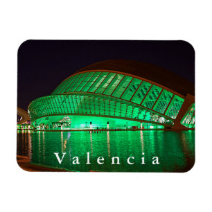 Ímã L'Hemisfèric na noite