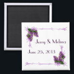 Imã Lilacs Wedding Favor Magnet<br><div class="desc">Este Lilacs Wedding Favor Magnet é excelente para Primavera,  Verão ou Casamentos Pensados Lilac.</div>