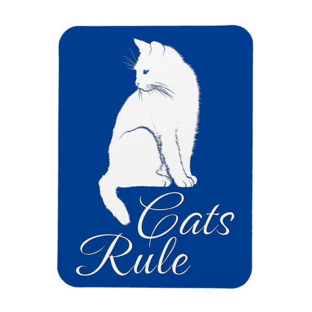 Ímã Lindo Gato Branco Sentado com Texto "Gatos Mandam" (Vertical)