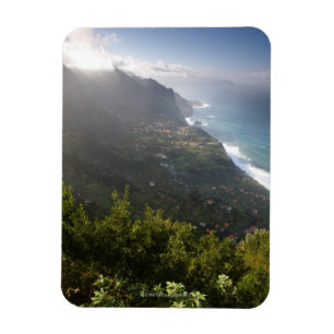 Ímã linha áspera da costa da ilha atlântica madeira