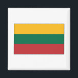 Imã Lituânia - Bandeira lituana<br><div class="desc">Bandeira nacional da Lituânia A bandeira nacional lituana é uma bandeira tricolor com bandas horizontais em amarelo, verde e vermelho. Foi usado pela primeira vez em 1918, e adotado novamente em 1989. Tem uma proporção de 3:5. Você pode personalizar o design se preferir, como por exemplo, adicionando seu nome ou...</div>