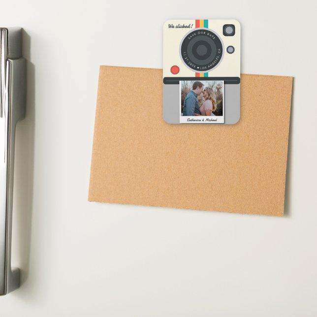 Ímã Local Único de Data de Fotografia do Casal de Câme (Criador carregado)