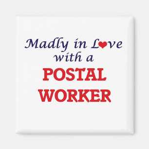 Imã Louca no amor com um trabalhador postal
