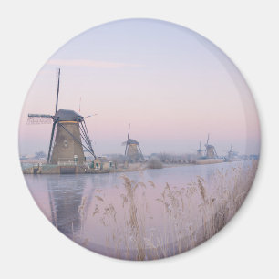 Imã Luz macia do nascer do sol no inverno sobre