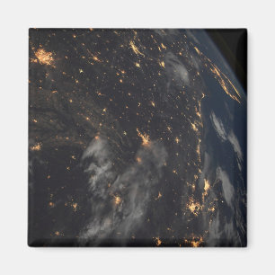 Imã Luzes Da Cidade À Noite No Planeta Terra