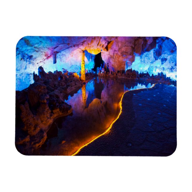 Ímã Luzes na Caverna da Flauta de Junco, China (Horizontal)