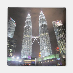 Imã luzes noturnas de Petronas