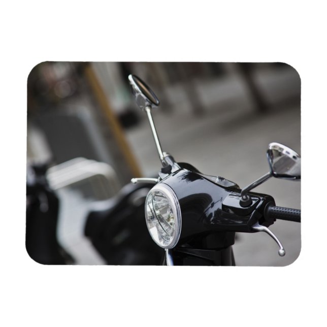 Ímã Madrid, Vespa scooter preta (Horizontal)