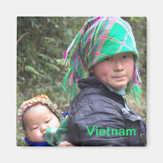 Imã Mãe e Criança na Sapa Vietnã (Frente)