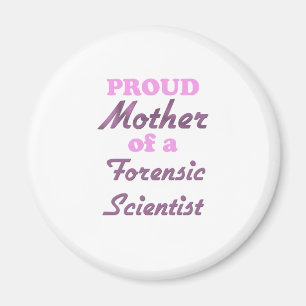 Imã Mãe orgulhosa de um cientista judicial