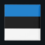 Imã Magnet com bandeira da Estônia<br><div class="desc">Mostrem o vosso orgulho na Estônia de uma forma prática e na moda, com este ímã de alta qualidade, com a bandeira da Estônia! Este ímã dá vida às icônicas cores azul, preto e branco da bandeira da Estônia, oferecendo um símbolo vibrante e duradouro da sua admiração pelo país. O...</div>