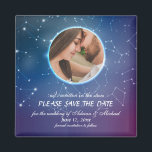 Imã Magnet de Foto de Constelação<br><div class="desc">Está escrito nas estrelas... estamos destinados a ficar juntos. Imã salve a data única. (Shiny-sky-with-constellations-background_891270.htm'>Concebido por Freepik). O ímã é fácil de personalizar com sua redação, fonte, cor da fonte. Não exatamente o que você está procurando? Todos os nossos produtos podem ser personalizados para atender às suas necessidades sem custos...</div>