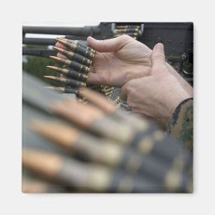 Imã Mais de 3.000 círculos foram ateados fogo de