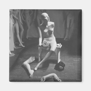 Imã Mannequim com a perna removida