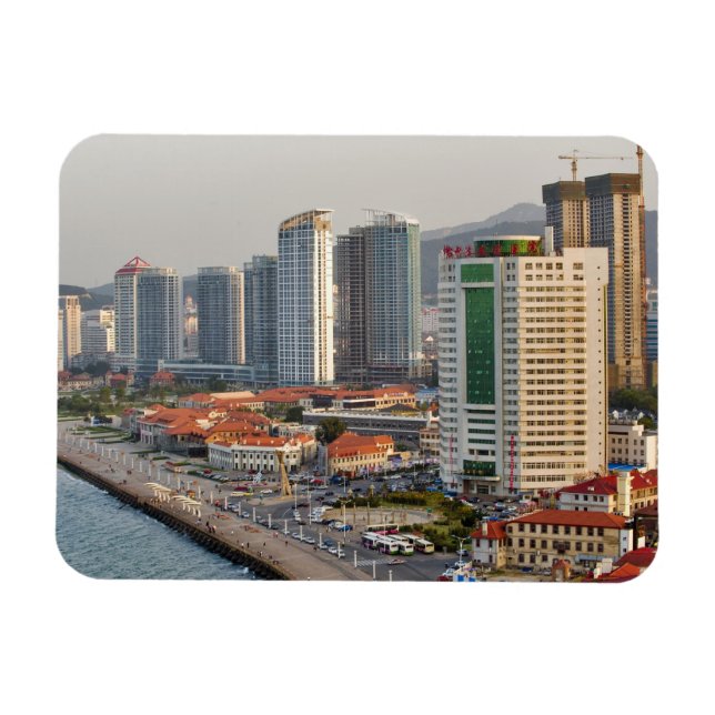 Ímã Marginal com a silhueta da cidade de Yantai, Shand (Horizontal)
