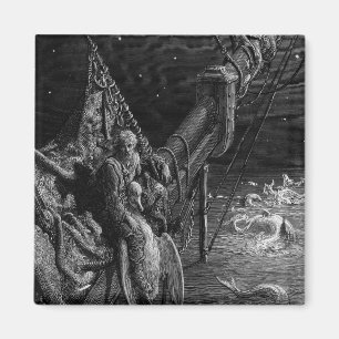 Imã Mariner olha as serpentes no oceano