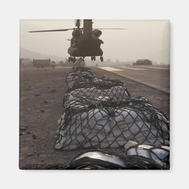 Imã Marines anexar cargas de linga (Frente)