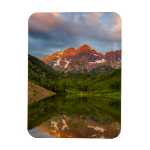 Ímã Maroon Bells Refletidas no Lago Maroon Calmo 3