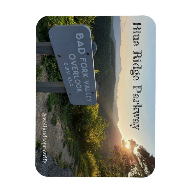 Ímã Mau Fork Valley Overlook no Sunset (Vertical)