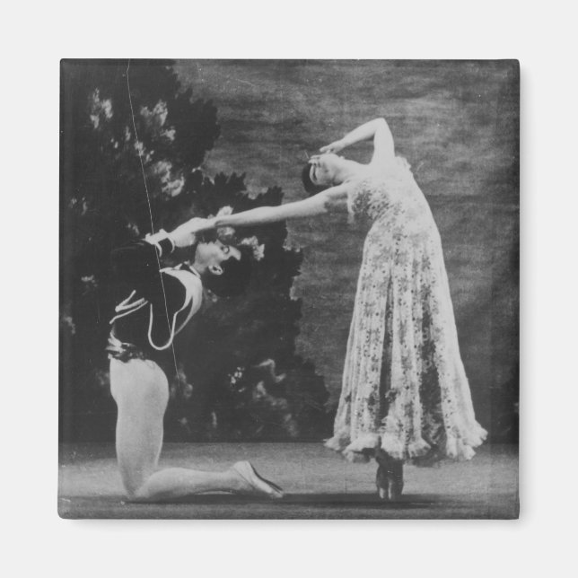 Imã Maude Lloyd e Hugh Laing (Frente)