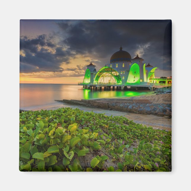 Imã Melaka Durante O Sunset | Masjid Selat (Frente)