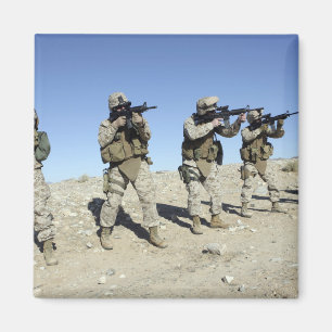 Imã Membros da equipa militares de Transistion