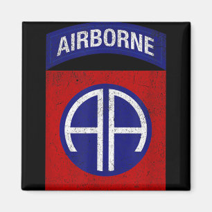 Imã Militares Veteranos Patrióticos Afetaram 82º Nasci