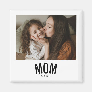 Imã Minimal Mom Established Photo