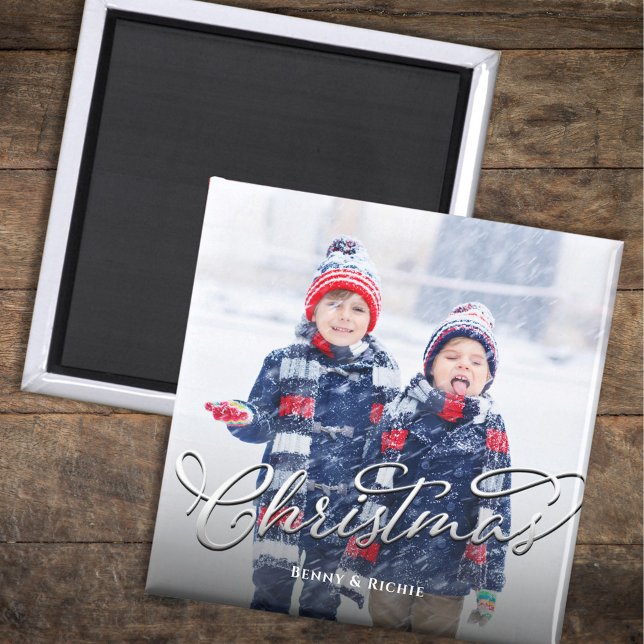 Imã Modelo de Foto de Feliz Natal (Merry Christmas holiday photo magnet with silver calligraphy script. )