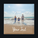 Imã Modelo de Foto Personalizada e Texto Personalizado<br><div class="desc">Crie o seu próprio design com as suas próprias fotografias personalizadas e o seu texto personalizado. Use suas próprias fotos e texto para torná-lo seu. Modelo de fotografia e texto ideais para presentes de Dia de as mães, presentes de Dia de os pais, produtos de negócios, mercadoria de empresa, decoração...</div>