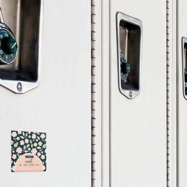Imã Modern Pink Wildflowers Pattern (In Situ (Locker))