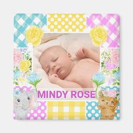 Imã Moldura Floral e Xadrez Foto Bebê Recém-Nascido