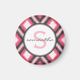 Imã Monograma cor-de-rosa de Ikat
