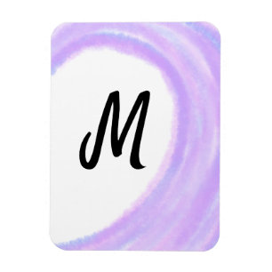 Ímã Monograma personalizado simples em aquarela roxa a