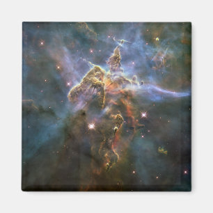 Imã Montanha Mística no Espaço Hubble na Nebulosa Cari