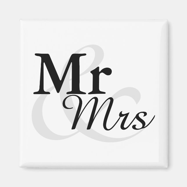 Imã Mr&Mrs Simple Elegant Typography Wedding Favor (Frente)