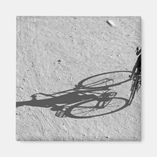 Imã Myamar, Bagan, jovem andando de bicicleta gigante 