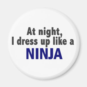 Imã Na noite eu visto-me acima como um Ninja