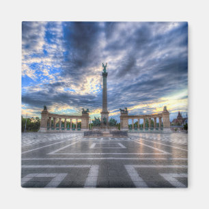 Imã Nascer do sol quadrado de Budapest dos heróis