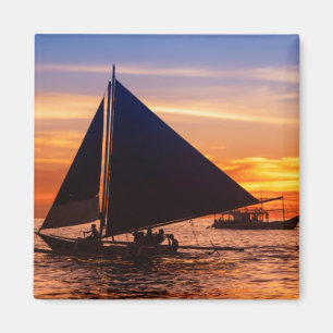 Imã Navigação de Paraw no por do sol Philippines