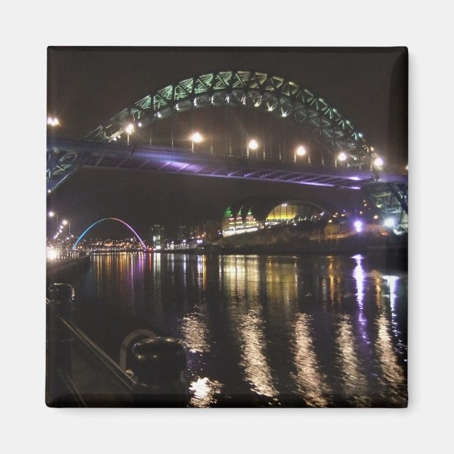 Imã Newcastle On Tyne Magnet (Frente)