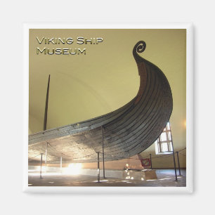 Imã NO # Museu de Navios Viking - Oseberg Ship Prow
