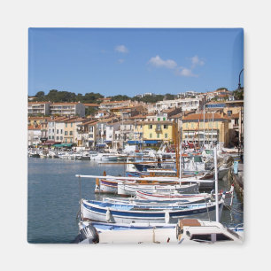 Imã No porto da vila de Cassis. Pesca e