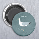Imã Nome da Gaivota<br><div class="desc">Uma gaivota atada ao lado do oceano. Perfeito para aqueles que amam pássaros sassos e a costa. Personalize alterando ou removendo o nome.</div>