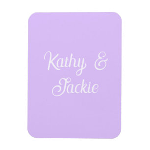 Ímã Nome do casal de casamento retro pastel roxo elega