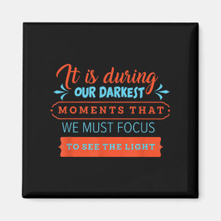 Imã Nos Nossos Momentos Mais Escuros Temos De Concentr