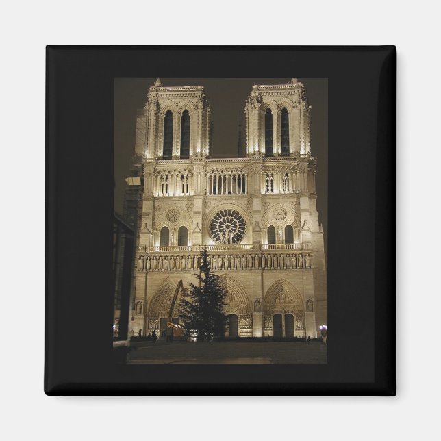 Imã Notre Dame Church (Frente)