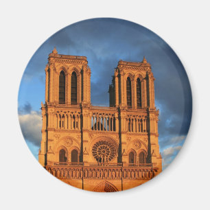 Imã Notre Dame de Paris